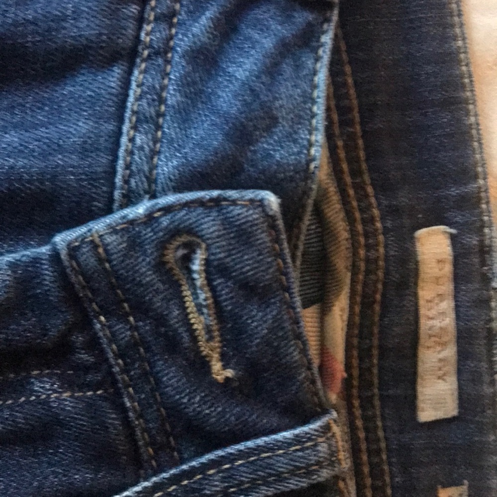 Burberry skinny jeans size 26
